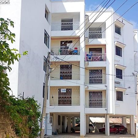 Lovely 1 Bedroom In Bamburi With Reliable Wifi Mombasa Exterior photo
